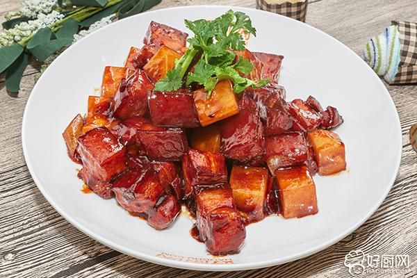 Potatoes and Braised Pork