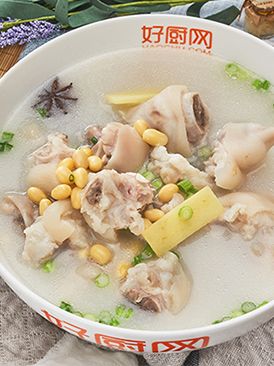 soybean stewed with pig's trotters