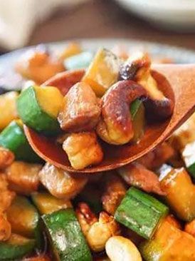 Cashew chicken