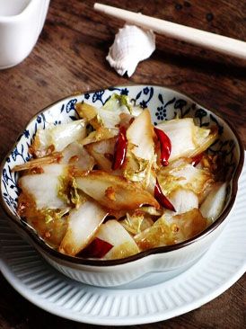 Hot and sour cabbage